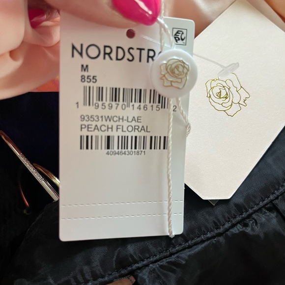 New! WAYF Nordstrom Lolita Cowl Neck Satin Gown Size Women’s medium - Picture 12 of 13